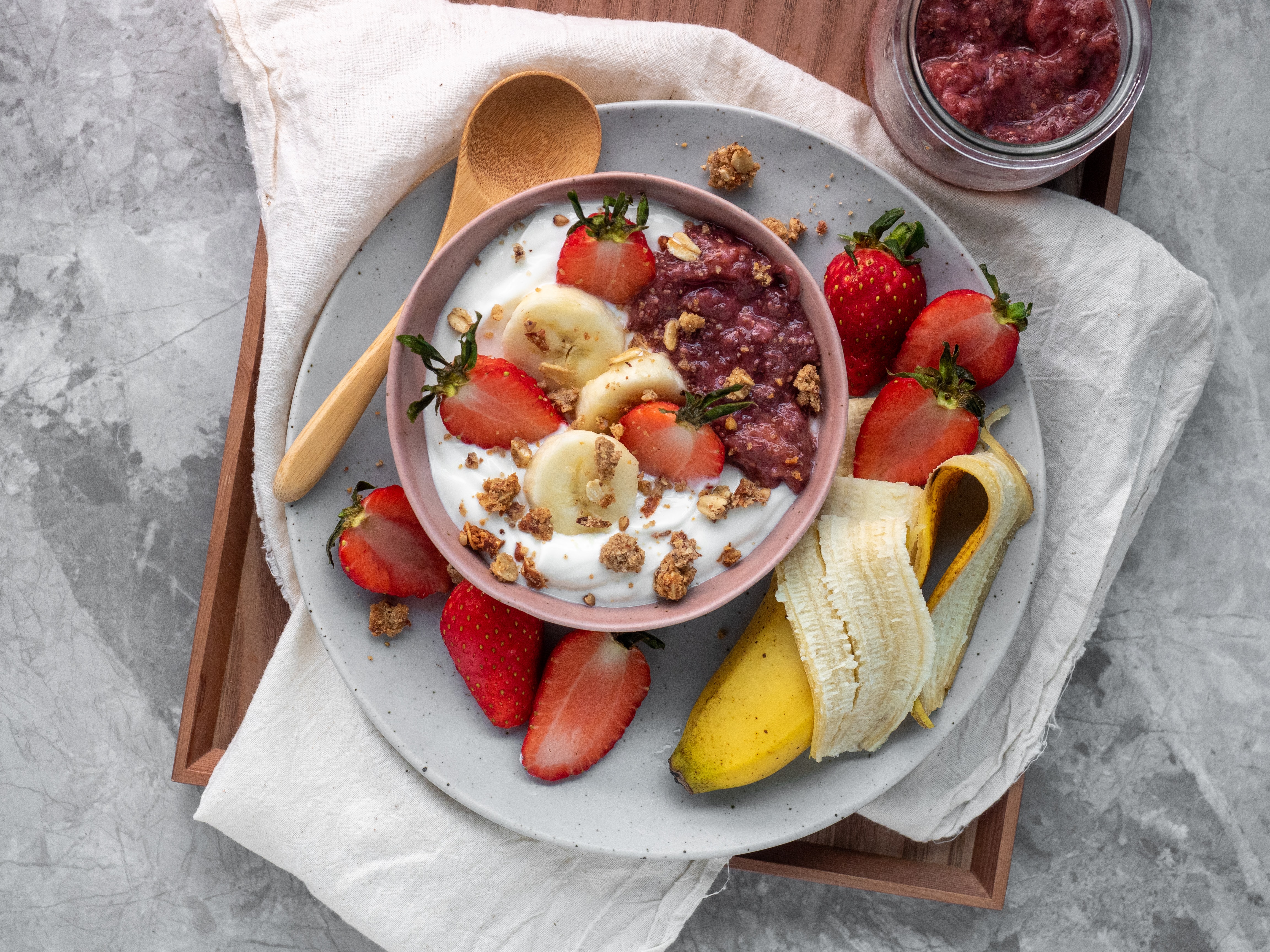 yogurt-with-fruits