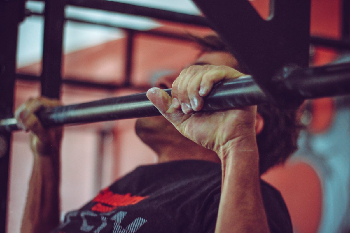 5-benefits-of-hanging-leg-raise-001